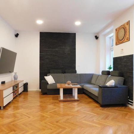 Modern Apartment Hrenova Street Ljubljana Exterior foto